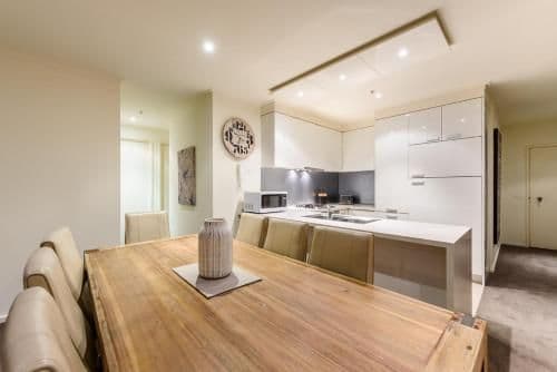 Deluxe Three-Bedroom Apartment