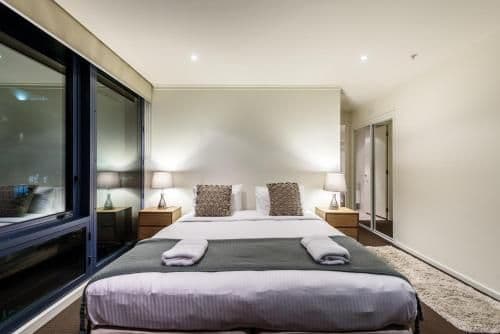 Deluxe Three-Bedroom Apartment