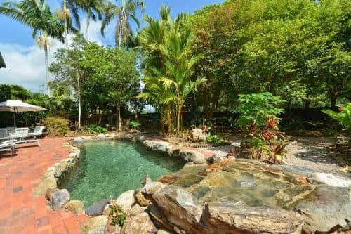 Double Room with Private Bathroom (pet friendly)