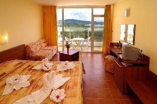 Plamena Palace4