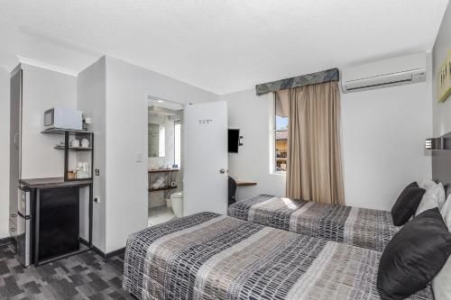 Spring Hill Terraces (Comfort Inn Spring Hill Terraces)4