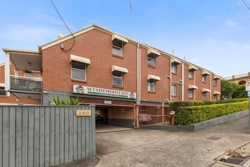 Spring Hill Terraces (Comfort Inn Spring Hill Terraces)2