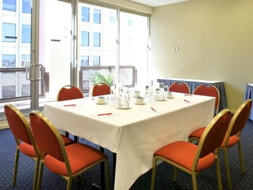 Melbourne Hotel CBD4