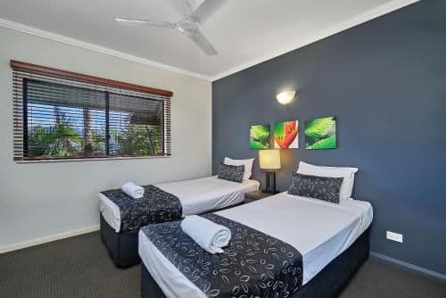 Deluxe Two-Bedroom Apartment with Two Bathrooms