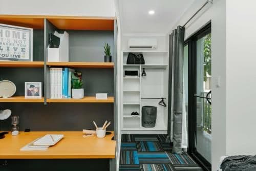 Single Room with Private Bathroom