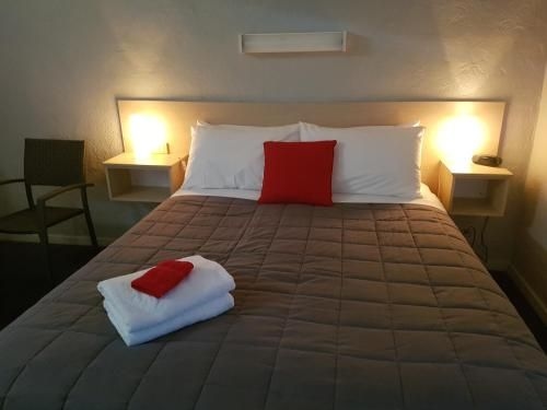 Belmore Motor Inn0