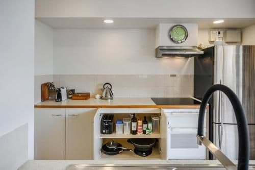 Deluxe Two-Bedroom Apartment