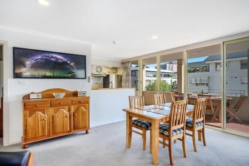 Deluxe Two-Bedroom Apartment