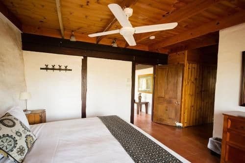 Three-Bedroom House - The Racquet Club