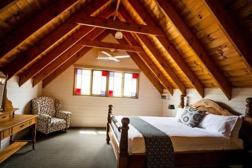 Three-Bedroom House - The Racquet Club