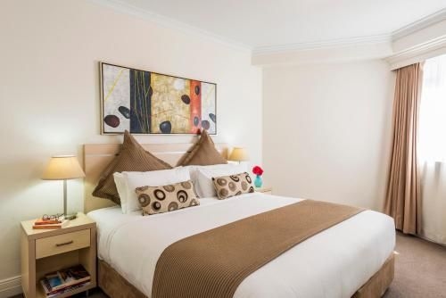 โอ๊คส์ ซิดนีย์ คาสเซิลรีจ์ สวีท (Oaks Sydney Castlereagh Suites)2
