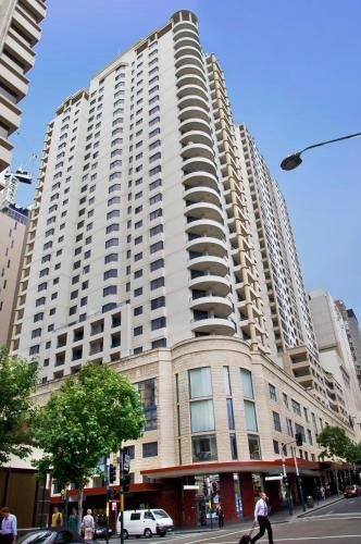 โอ๊คส์ ซิดนีย์ คาสเซิลรีจ์ สวีท (Oaks Sydney Castlereagh Suites)1