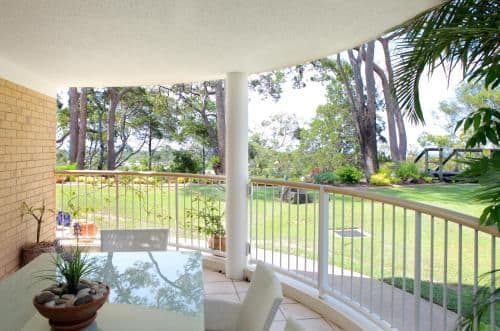 One-Bedroom Apartment with Balcony