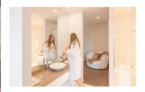 Suite with Spa Bath