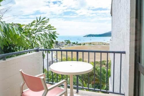 One-Bedroom Apartment with Ocean View
