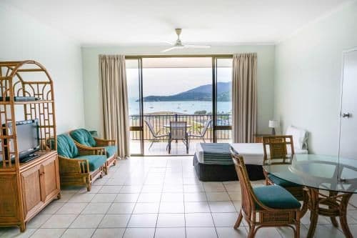 One-Bedroom Apartment with Ocean View
