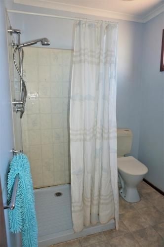 10 Tautog Street House and Unit - Separate self-contained unit1