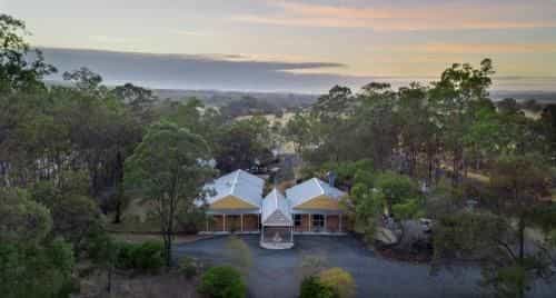 Lockyer Motel