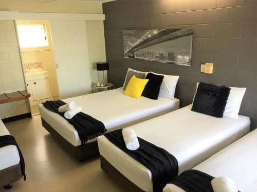 Deluxe Family Room