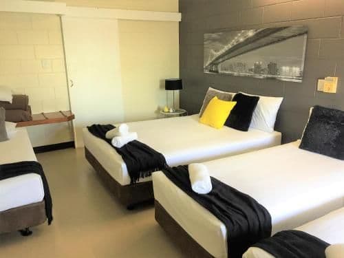 Deluxe Family Room