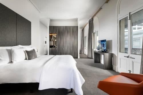 Heritage King Suite