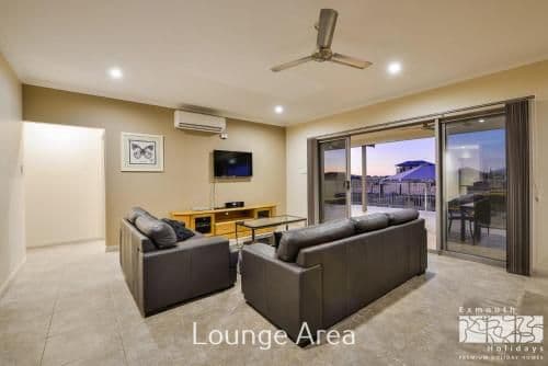 Five-Bedroom Apartment