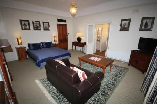Large Federation Apartment