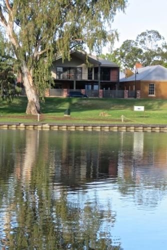 Wentworth Wharf B&B0