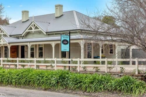 Grandview Accommodation - The Flaxley Apartments Grandview Accommodation - The Flaxley Apartments