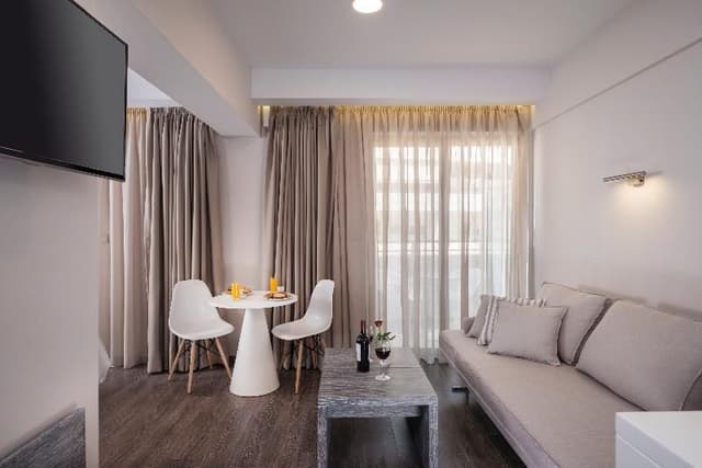 SUITE STANDARD