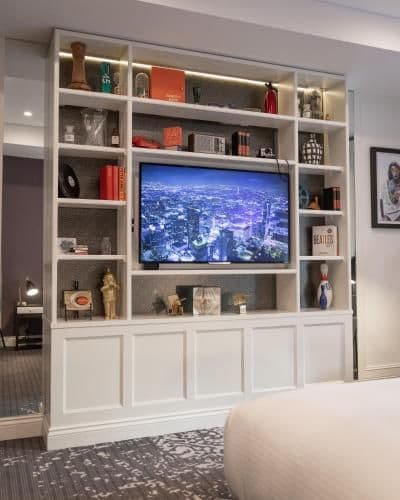 Large Heritage Suite
