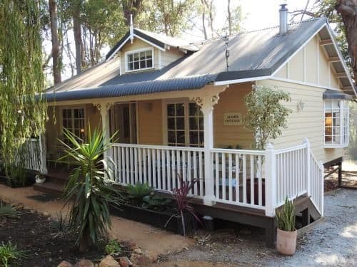 Acorn Cottage