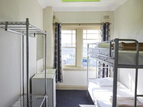 Twin Room with Shared Bathroom and Beach View