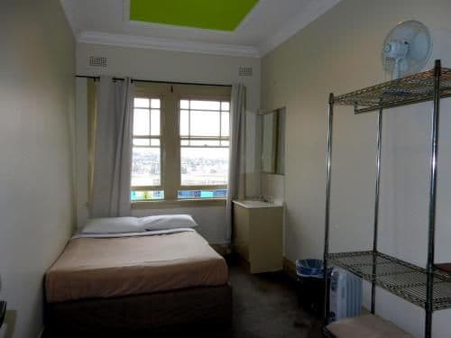Double Room with Shared Bathroom and Beach View
