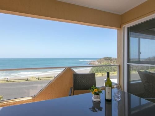 Avalon 2- Uninterrupted Views- Almost on the Beach2