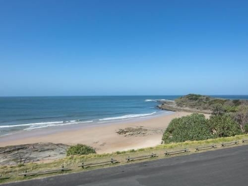 Avalon 3 - Views To Die For - Across The Road From Convent Beach2