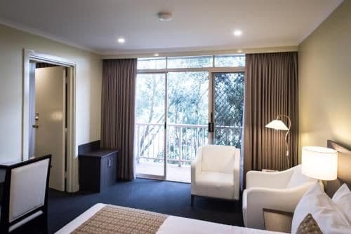 Executive Queen Room