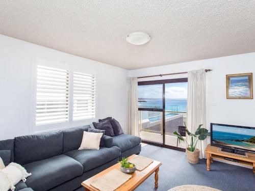 Hibiscus Court 50