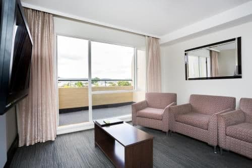Deluxe Two-Bedroom Apartment
