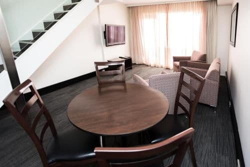 Deluxe Two-Bedroom Apartment