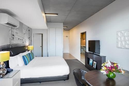 Studio Apartment