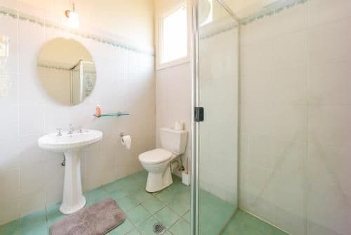 Quadruple Room with Shared Bathroom