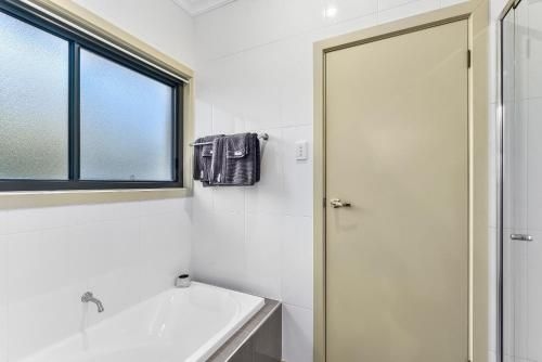 Accommodation on Lansell 23