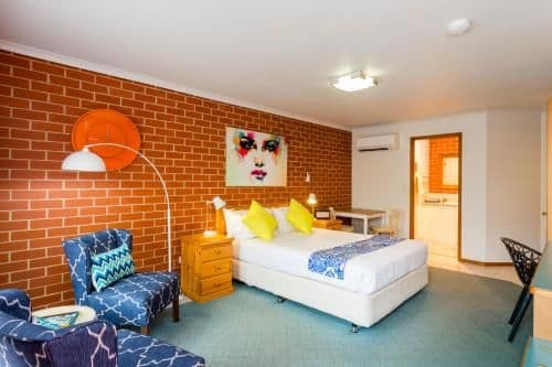 Deluxe Queen Room