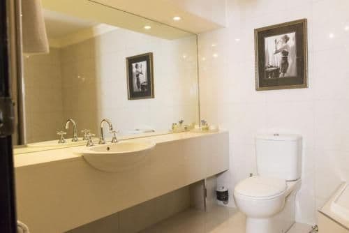 Duchess Quarters Suite