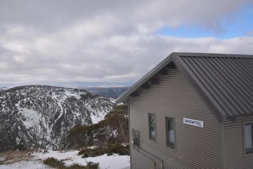 Snowtel 41