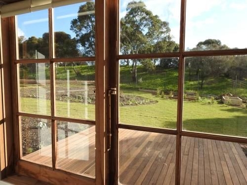 Grape Pickers Cottage1