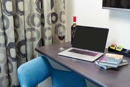 Superior King Suite