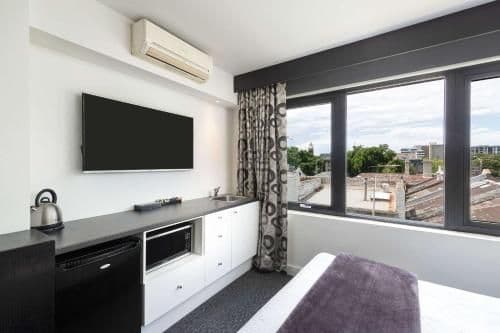 Superior King Suite