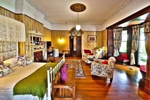 Family Room with Private External Bathroom
